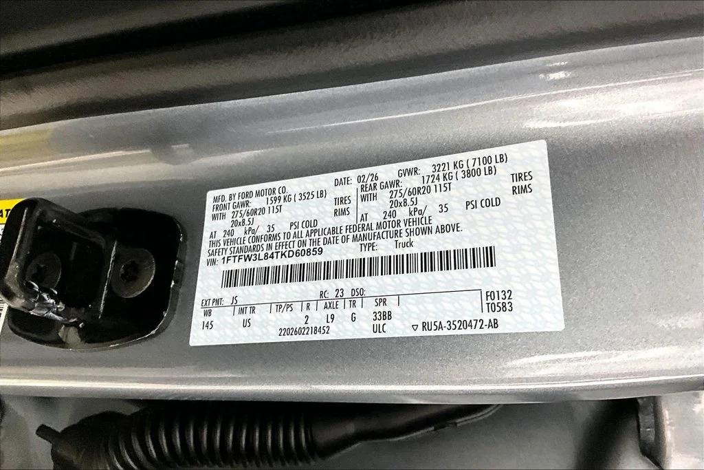 New 2026 Iconic Silver Metallic Ford XLT image 12