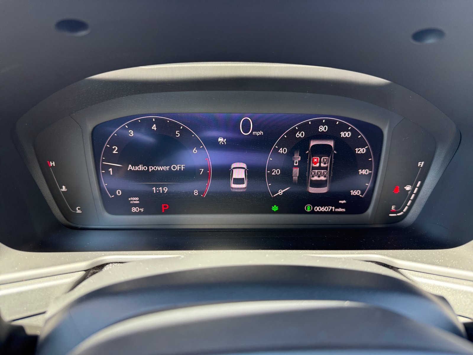 Used 2025 White Honda SE image 11