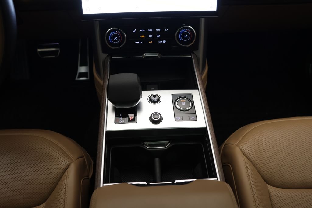 Used 2023 Portofino Blue Metallic Land Rover Autobiography image 24