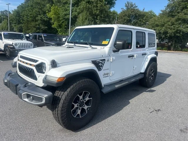 Used 2018 White Jeep Unlimited Sahara image 7