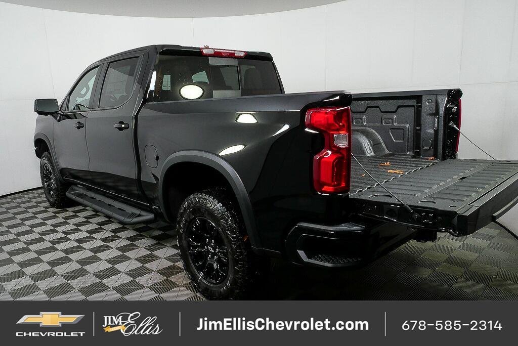 New 2026 Black Chevrolet ZR2 image 33