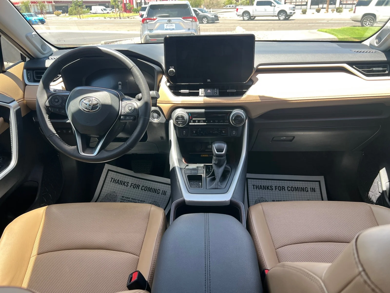 Used 2025 Wind Chill Pearl Toyota Limited image 10