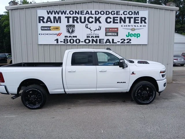 New 2026 Bright White Clear-Coat Exterior Paint RAM Laramie image 2