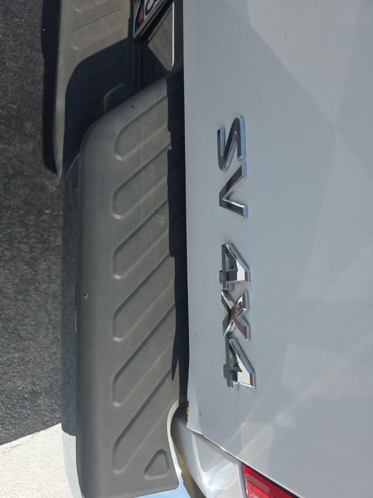 Used 2012 White Nissan SV image 14