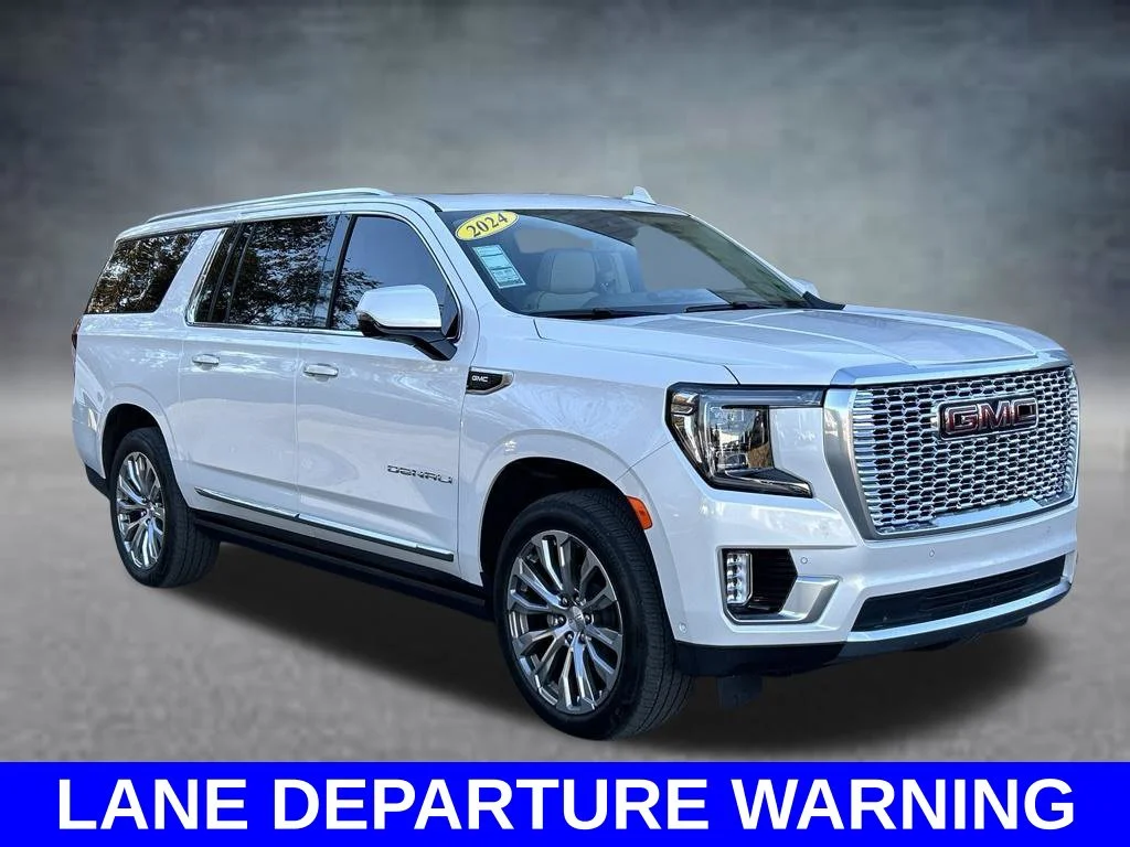 Used 2024 White GMC Denali image 8