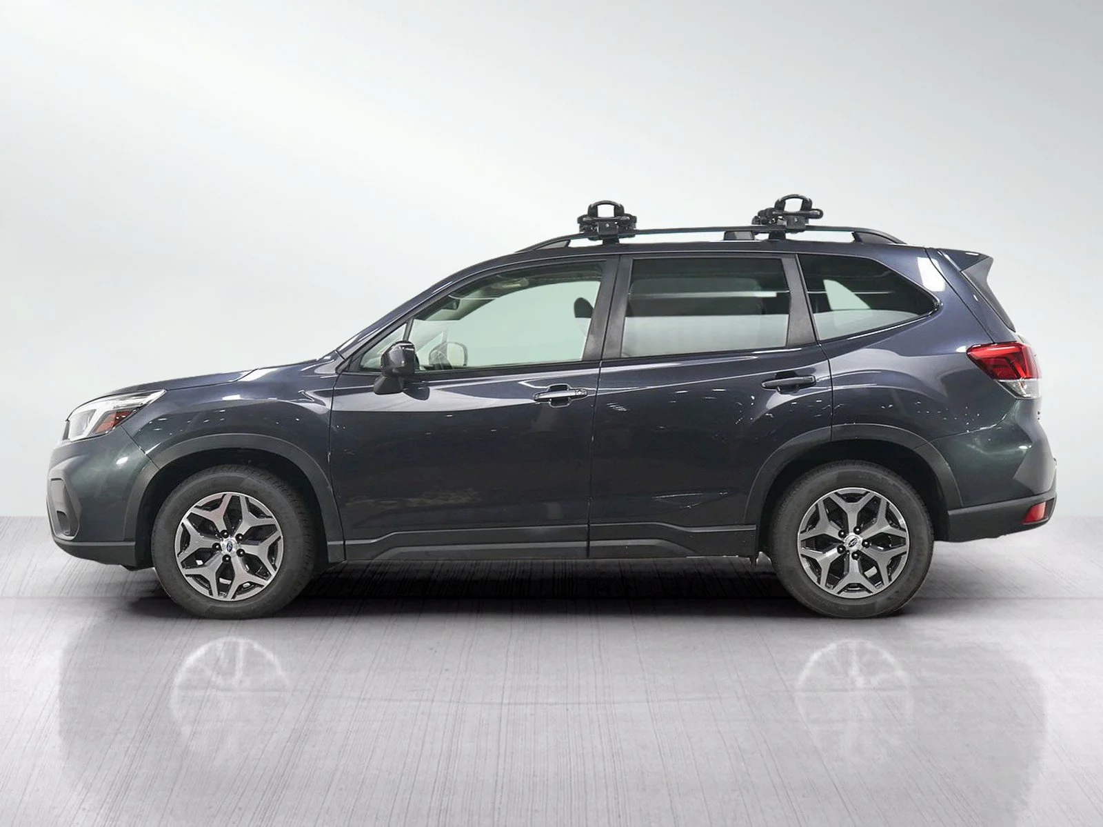 Used 2019 Subaru Forester Premium with VIN JF2SKAEC7KH421148 for sale in Wayzata, Minnesota