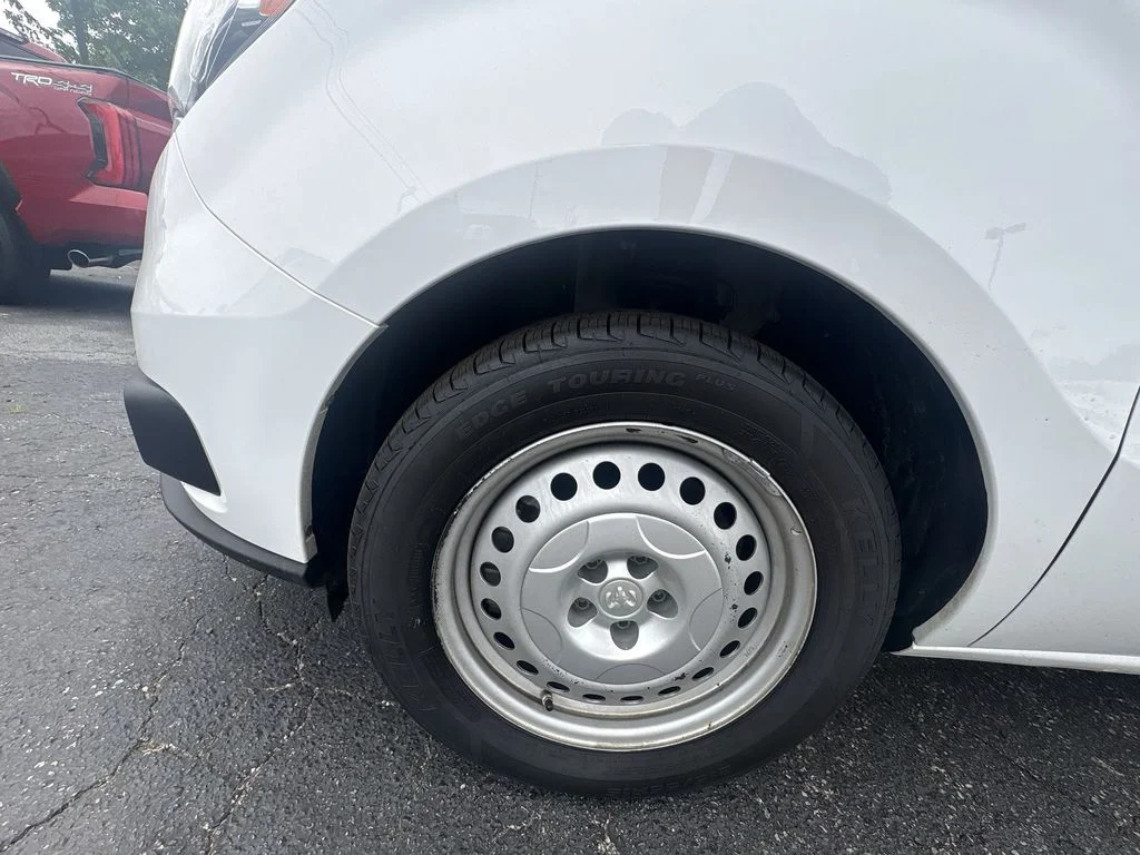 Used 2022 White Ram Base image 10