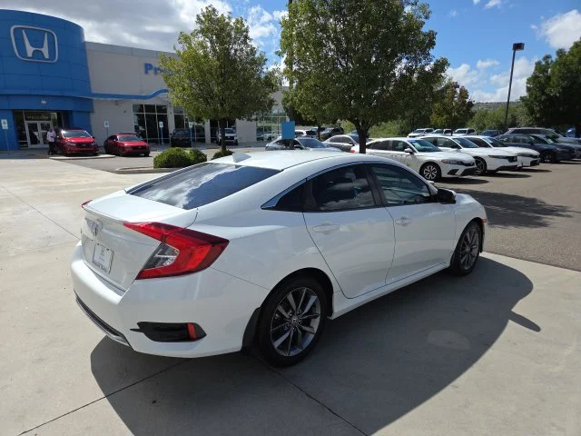 Used 2019  Honda EX-L image 5