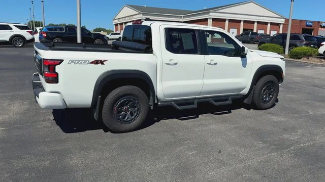 Used 2025 White Nissan PRO-4X image 10