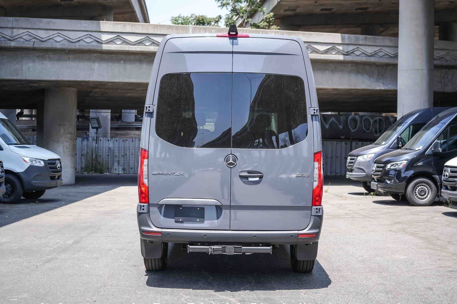 New 2026 Graphite Gray Mercedes-Benz Crew 144WB High Roof RWD 2.0L I4 Diesel Turbo HO image 8