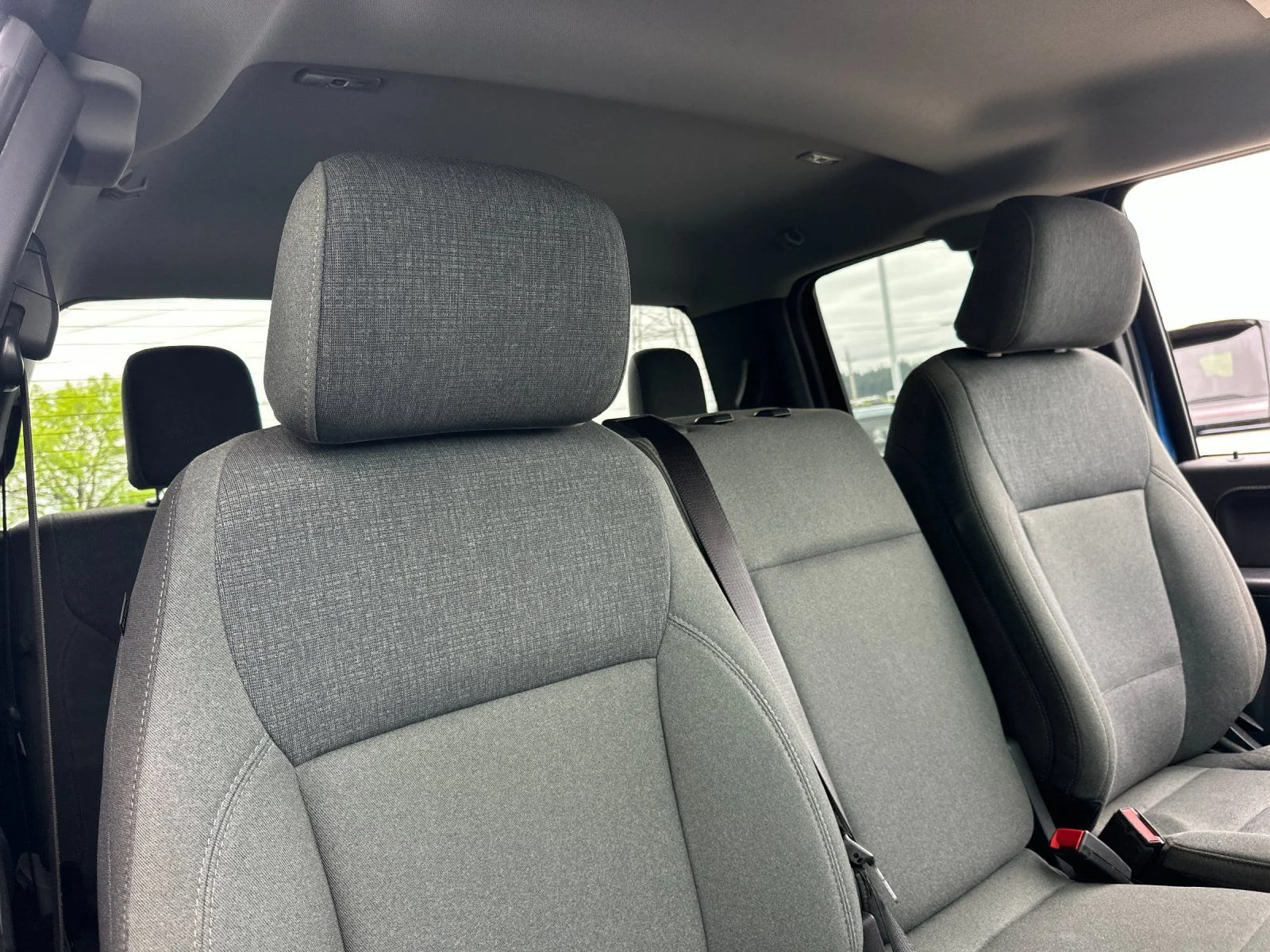 Used 2024 Atlas Blue Metallic Ford XLT image 14