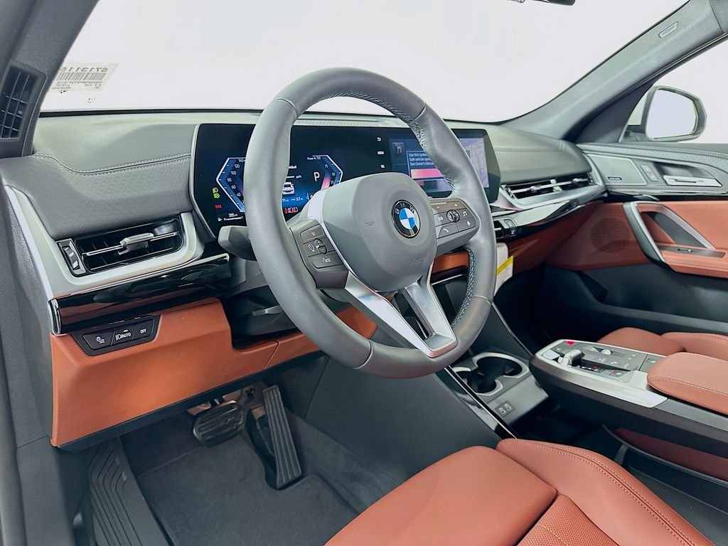 New 2026 Alpine White BMW xDrive28i image 9