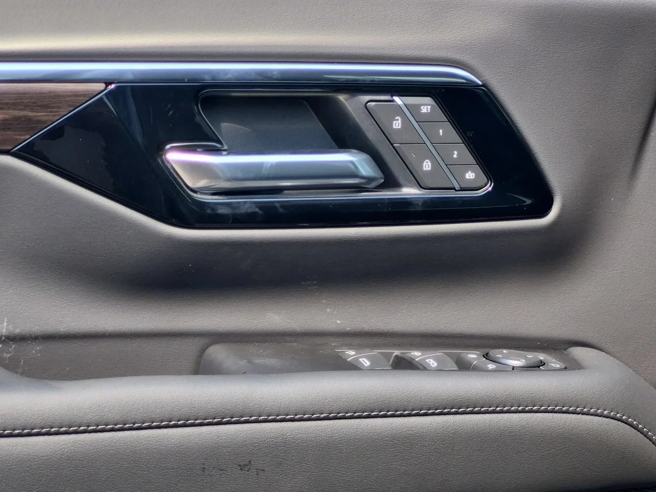 New 2026 Sterling Gray Metallic Chevrolet Z71 image 24