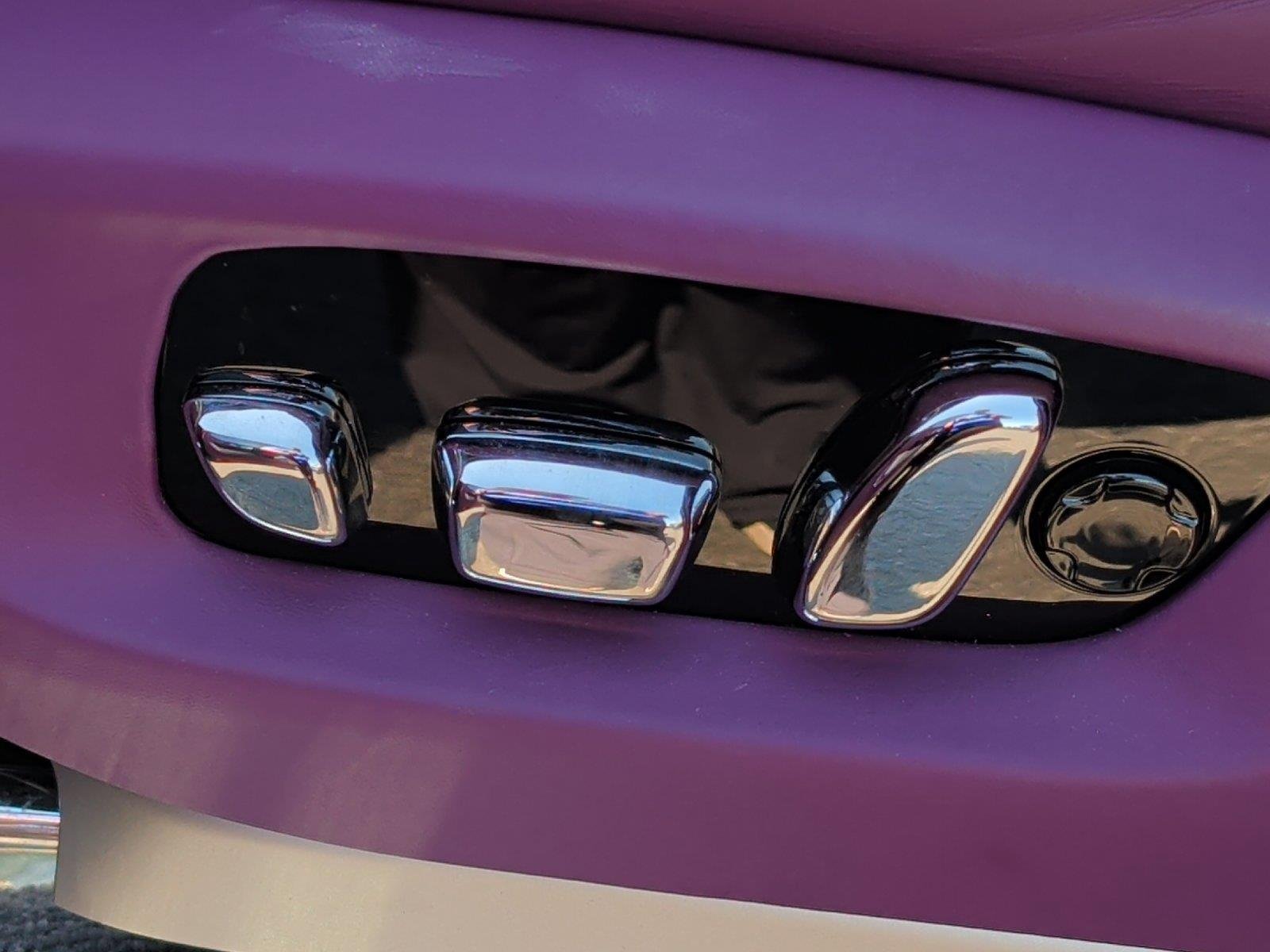 Used 2025 Belladonna Purple Rolls-Royce  image 16