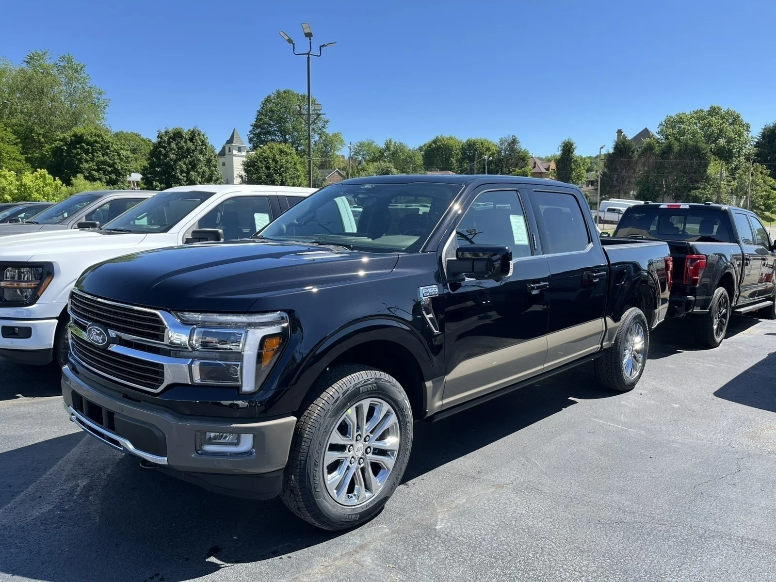 New 2026 Agate Black Metallic Ford King Ranch® image 32