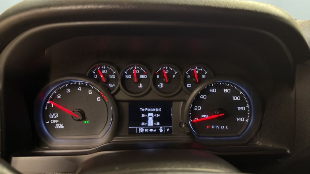 Used 2022 Black Chevrolet Custom image 13