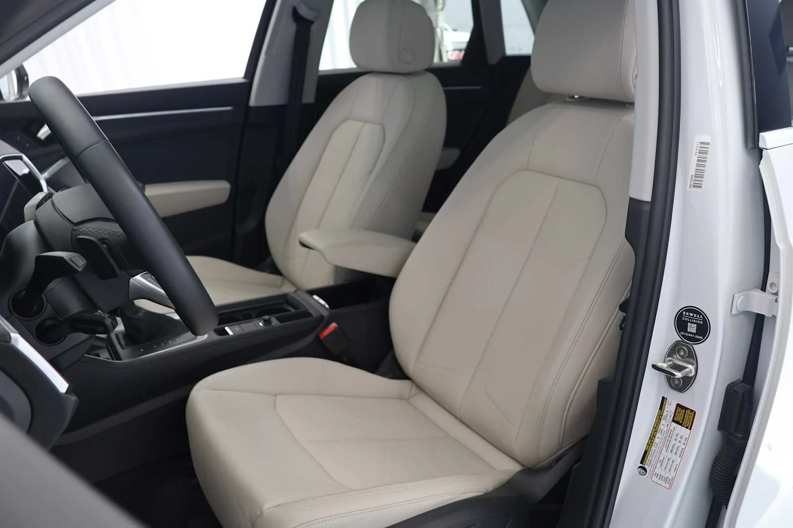 Used 2025 GLACIER WHITE Audi S line Premium Plus image 11