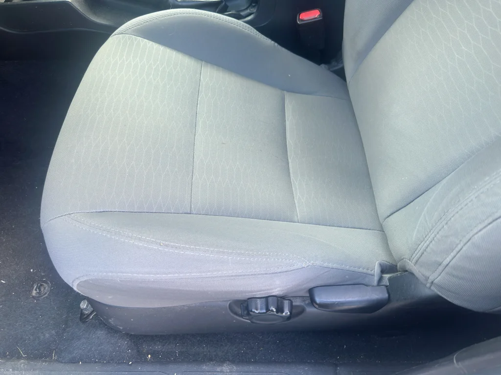 Used 2018 Super White Toyota SR image 4