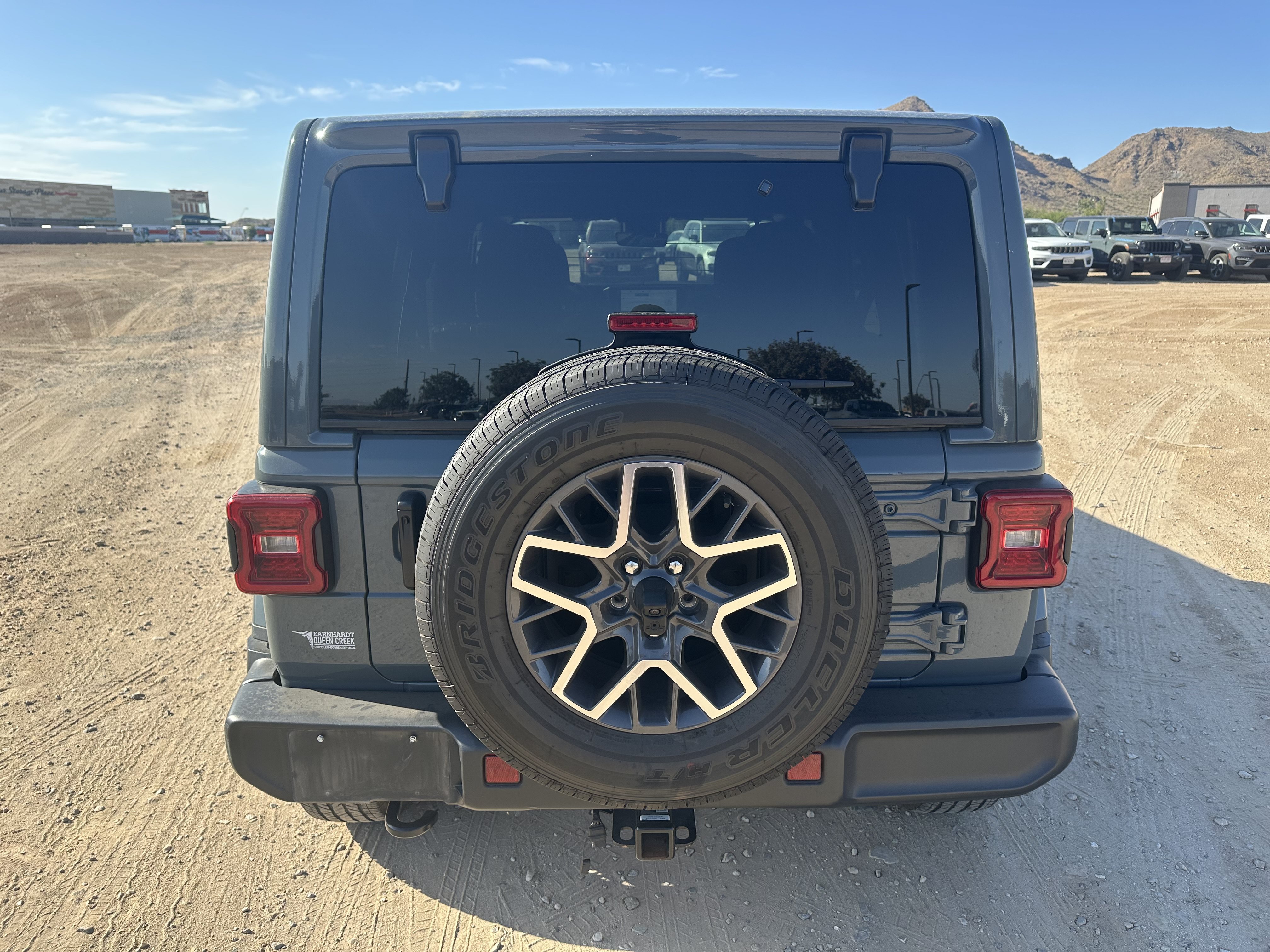 Used 2024 Anvil Clear Coat Jeep Sahara image 4