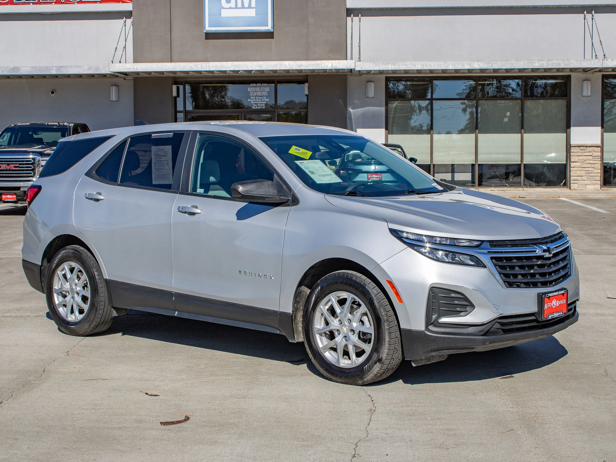 Used 2022 Chevrolet Equinox LS with VIN 2GNAXHEV0N6100883 for sale in Mountain Home, ID