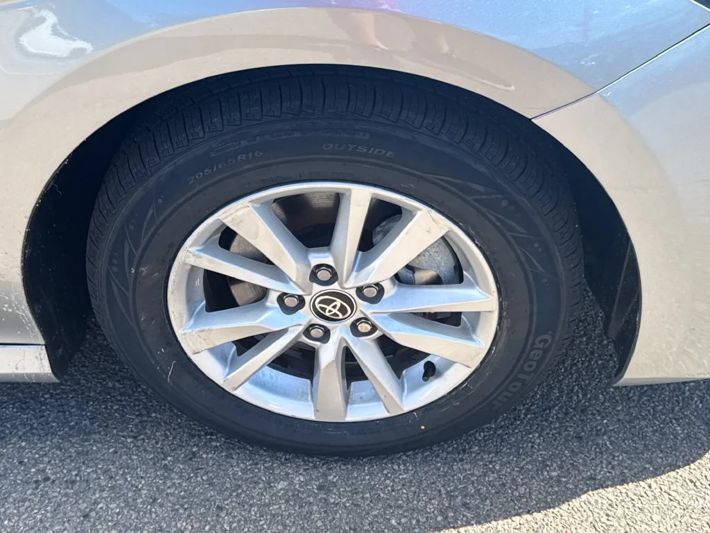 Used 2025 Silver Toyota LE image 43