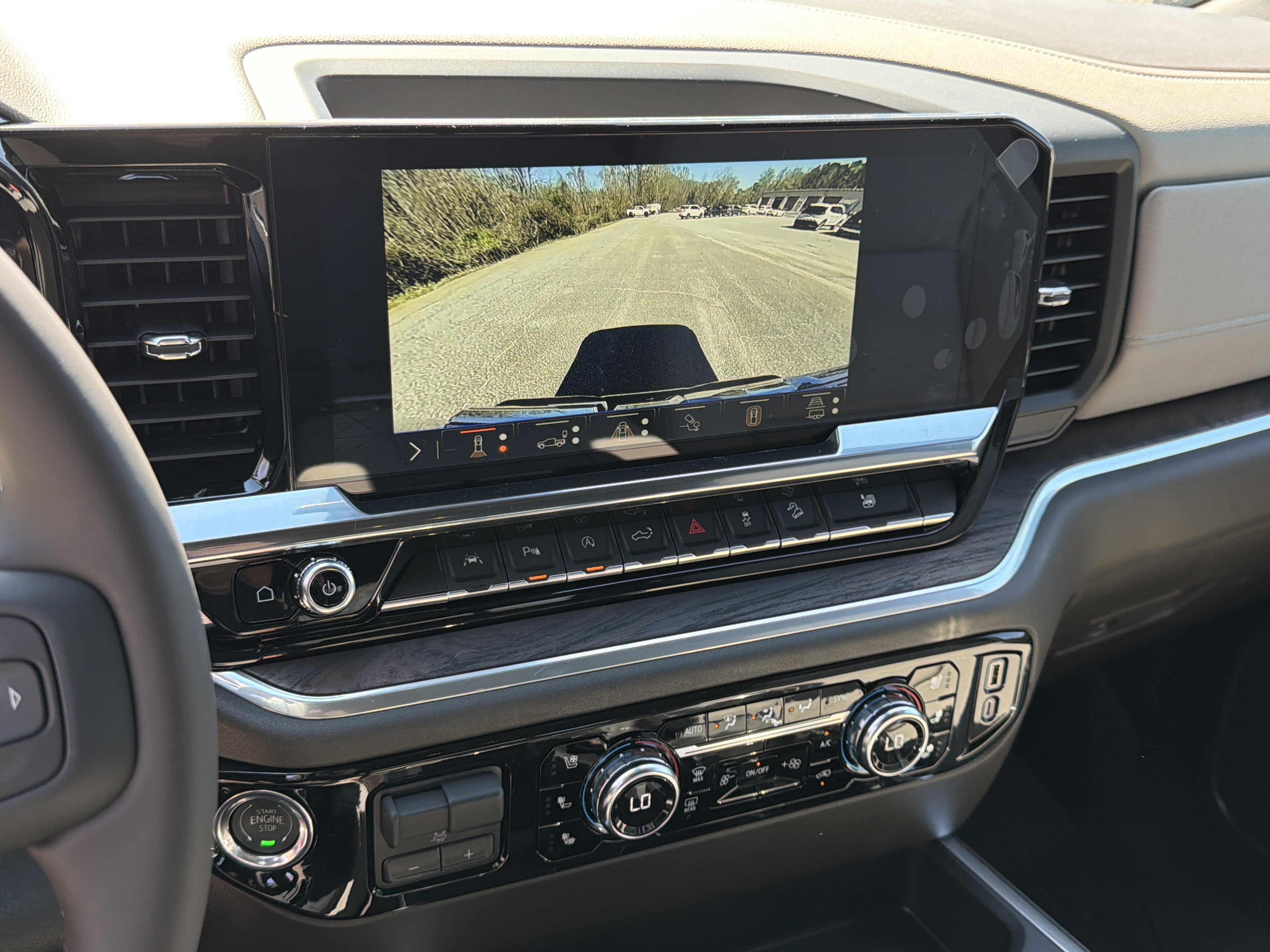 2026 GMC Sierra 1500 SLT - Photo 29