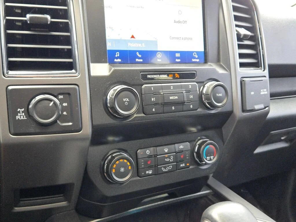 Used 2020 Gray Ford XLT image 30