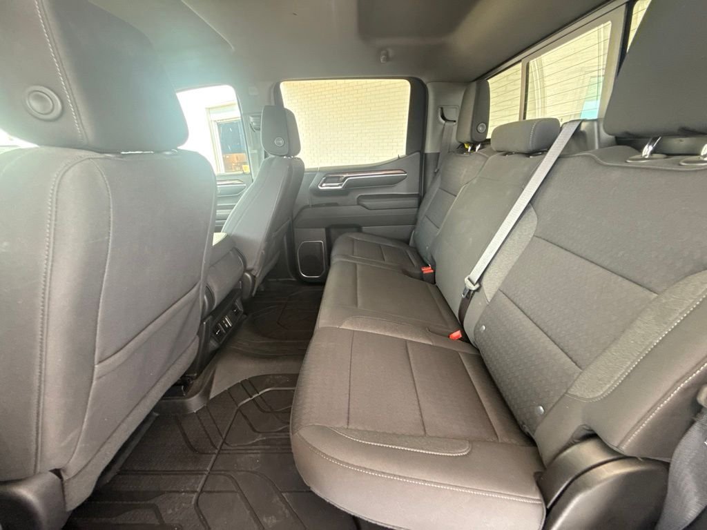 Used 2023 Gray Chevrolet LT image 43
