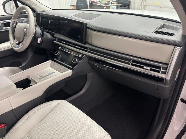New 2026 White Hyundai SEL image 33