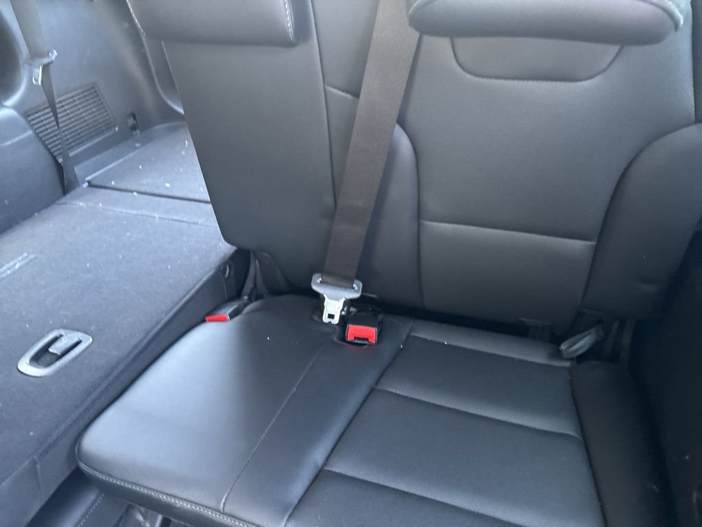 Used 2024 Gray Kia EX X-Line image 4