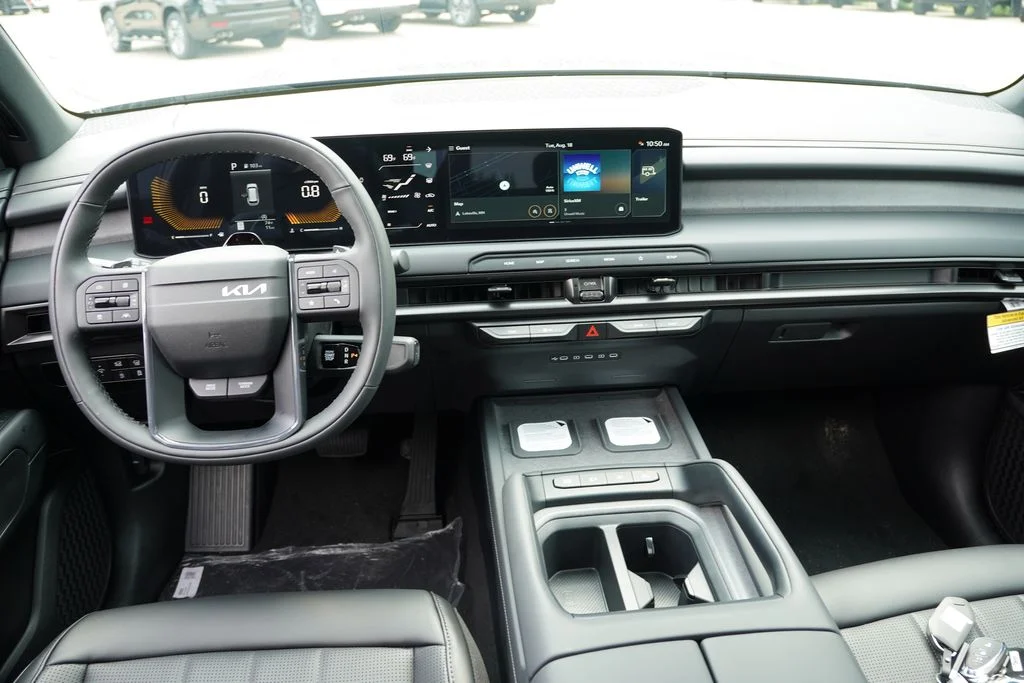 New 2027 Black Jade Green Kia X-Line EX image 14