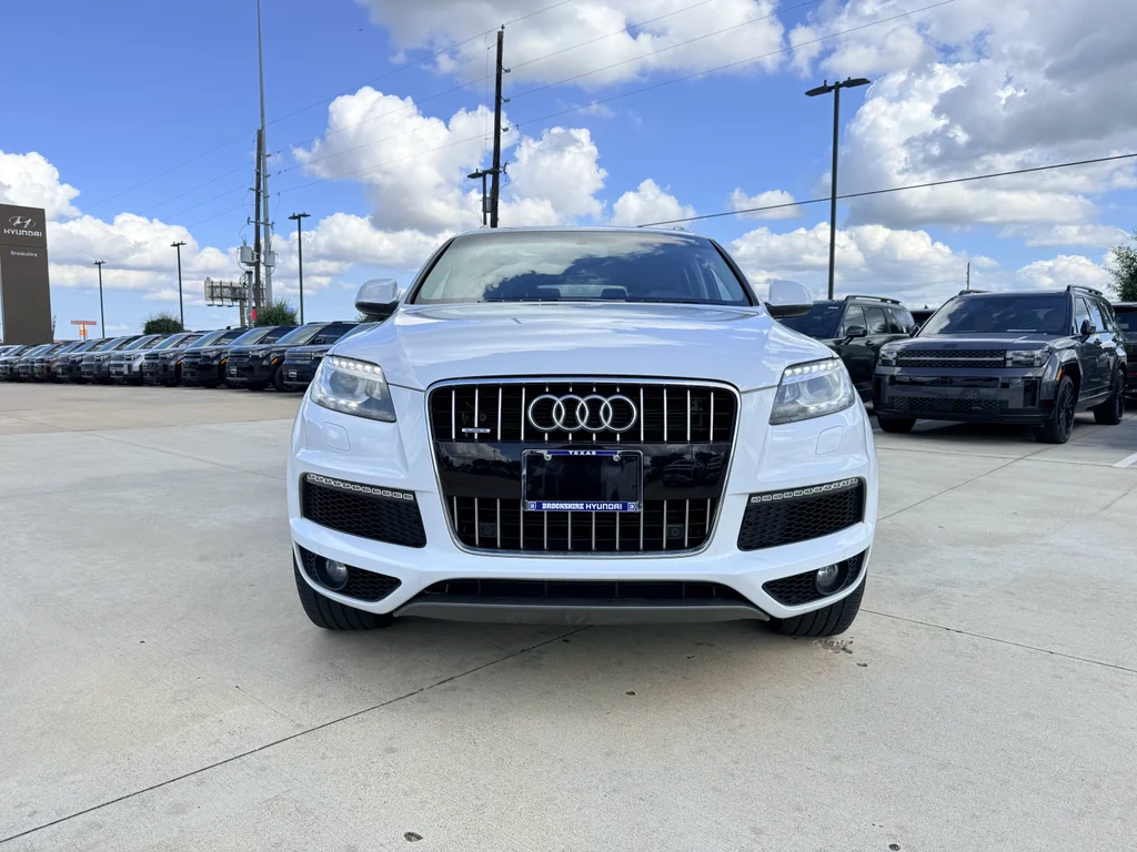 Used 2013 Audi Q7 S line Prestige with VIN WA1DGAFE3DD004557 for sale in Brookshire, TX