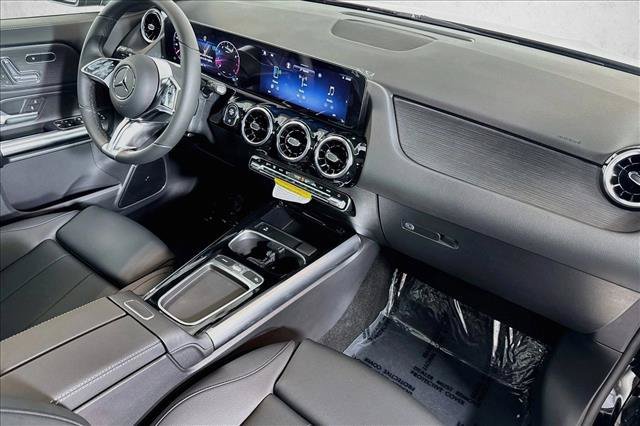 New 2026 Night Black Mercedes-Benz GLA 250 image 57