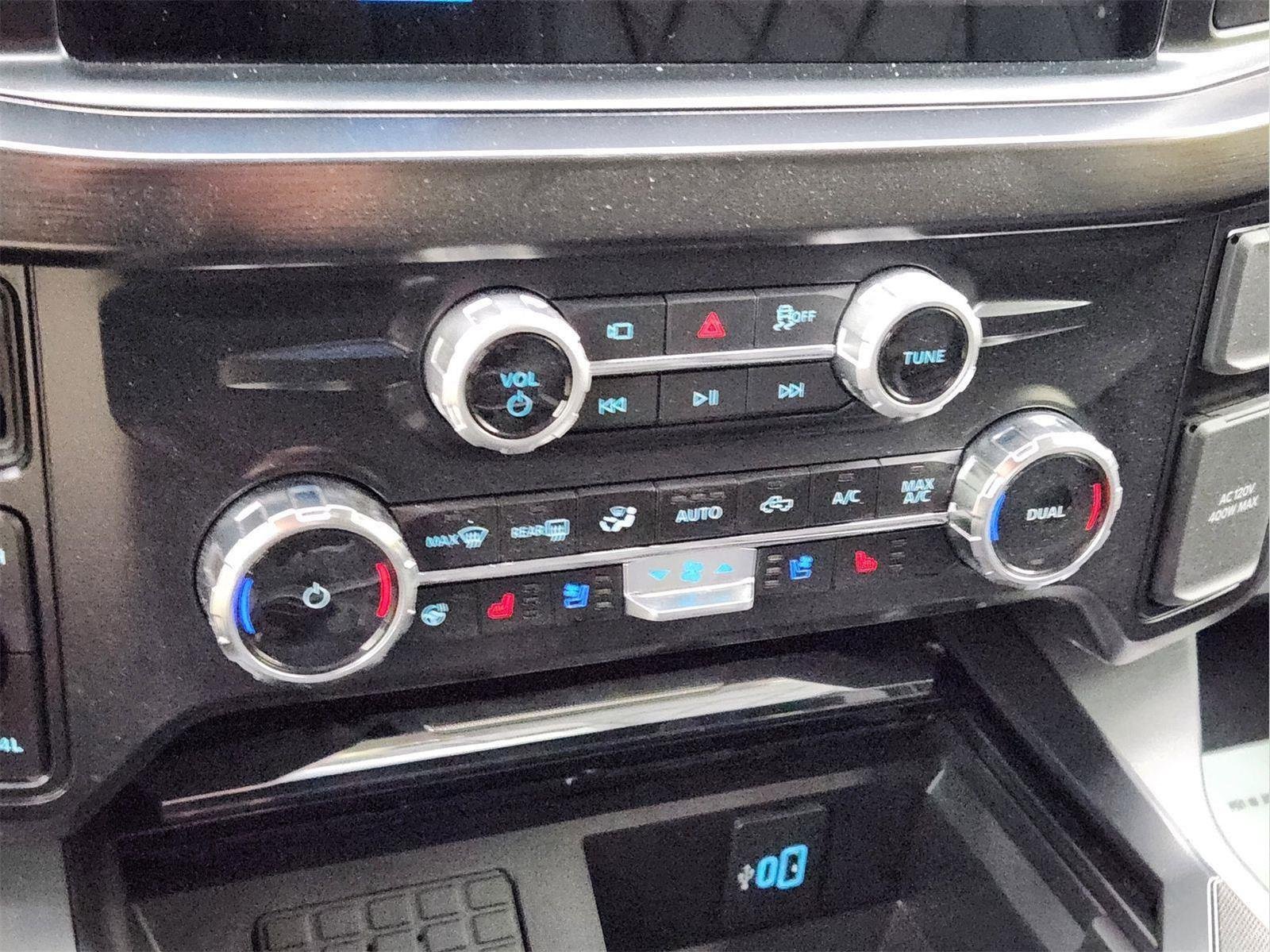 New 2026 Star White Metallic Tri-Coat Ford F-250® Lariat® image 14