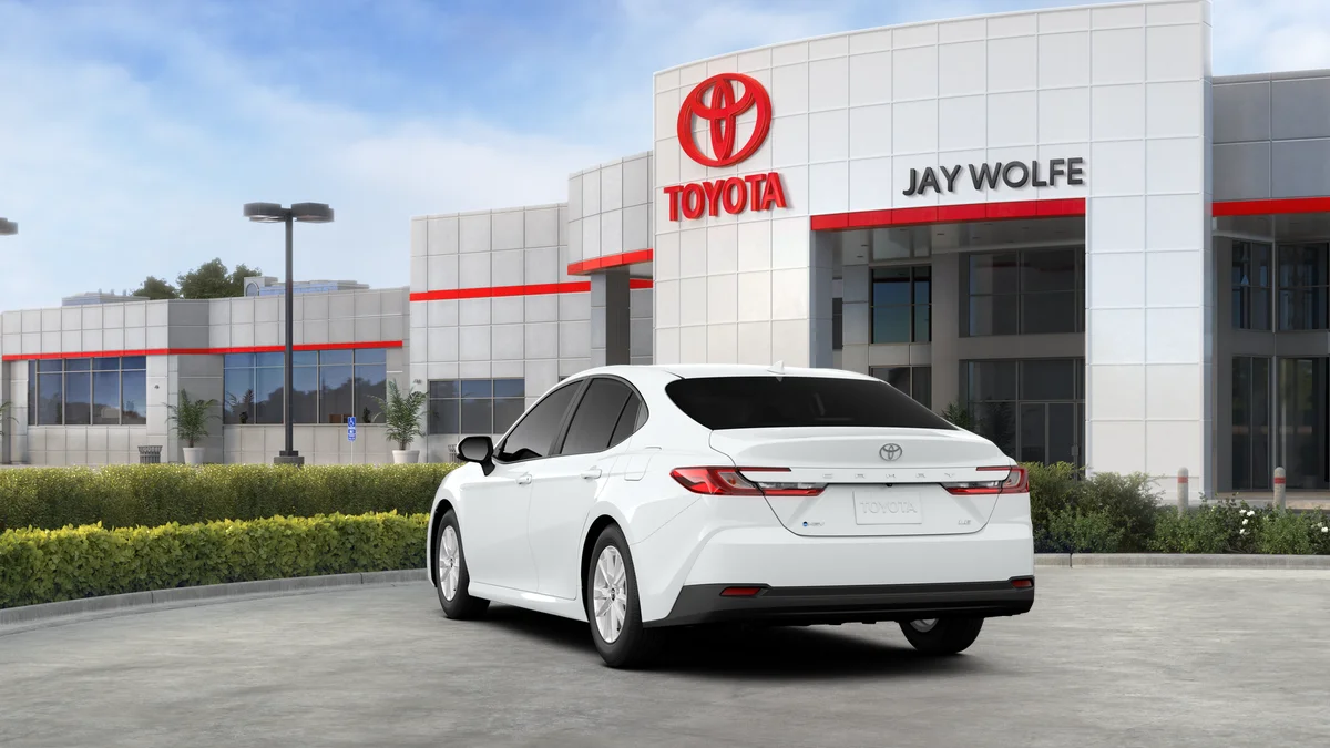 New 2026 Ice Cap Toyota LE image 7