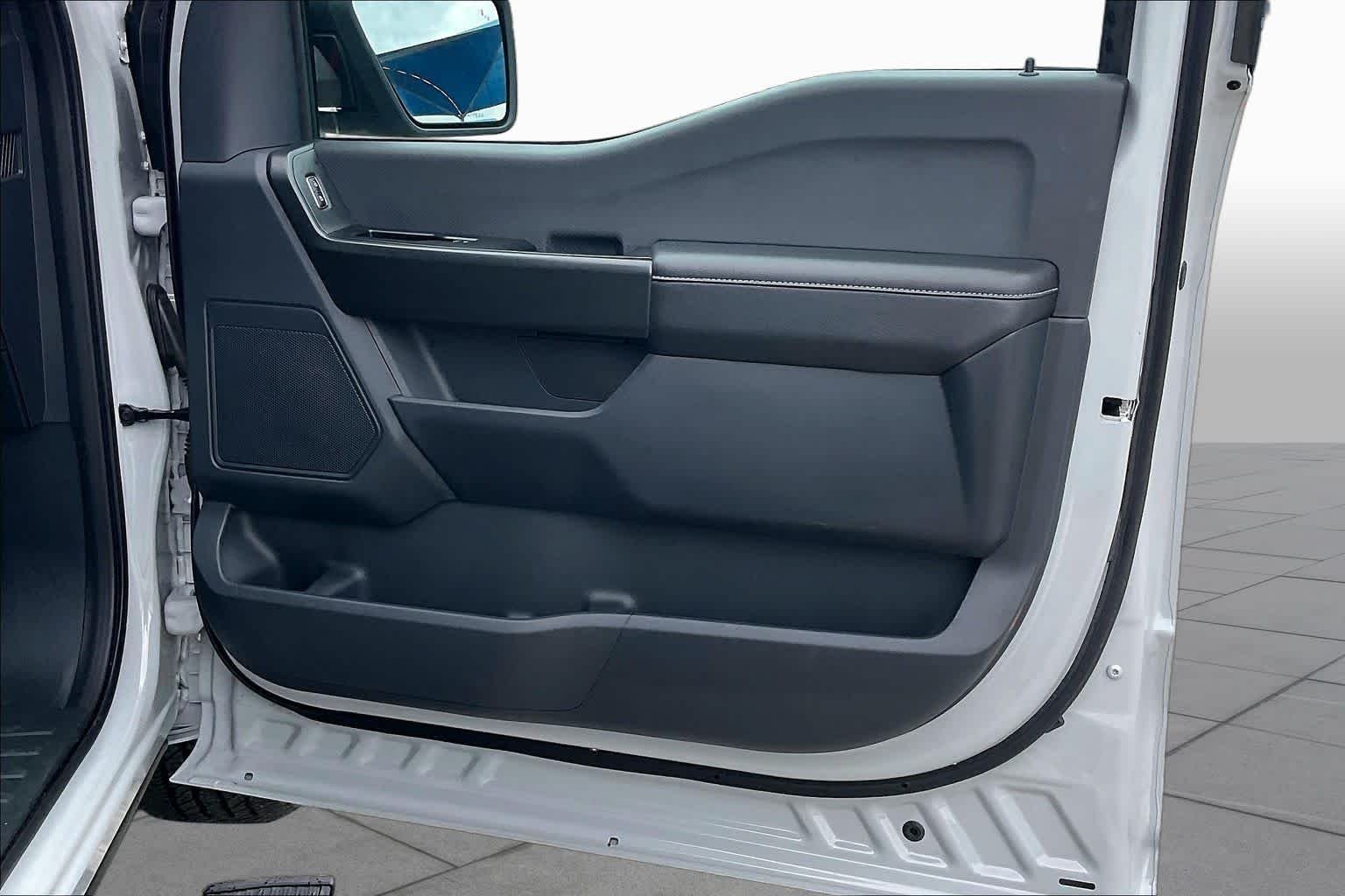 Used 2024 Avalanche Ford STX image 22