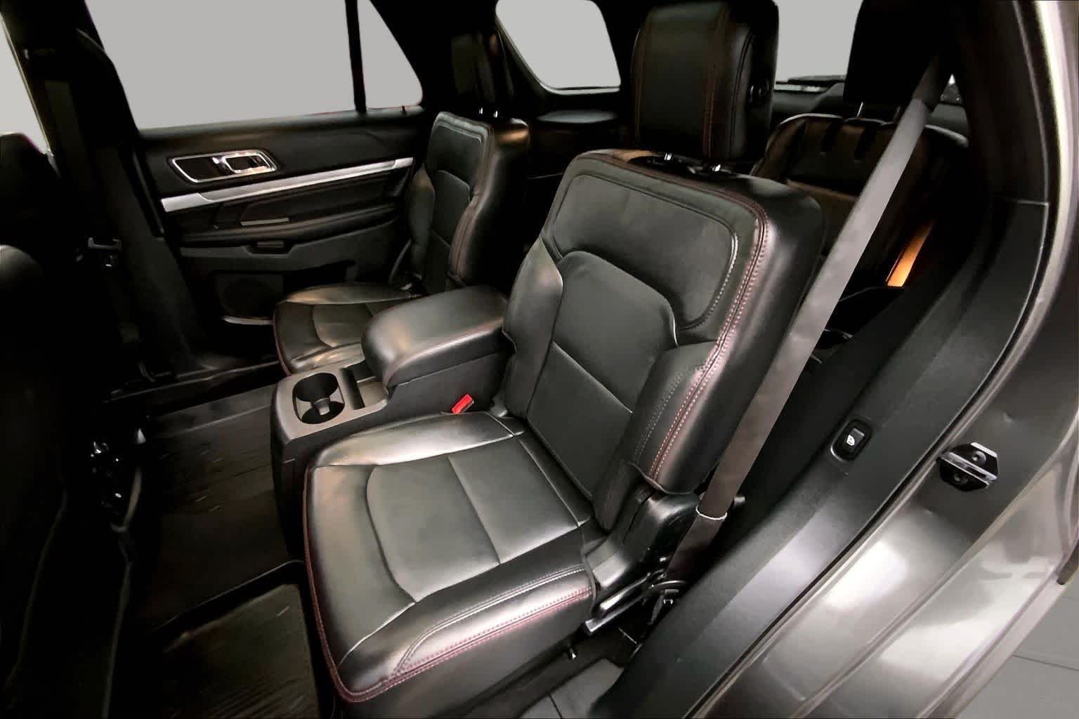 Used 2019 Magnetic Metallic Ford Sport image 19