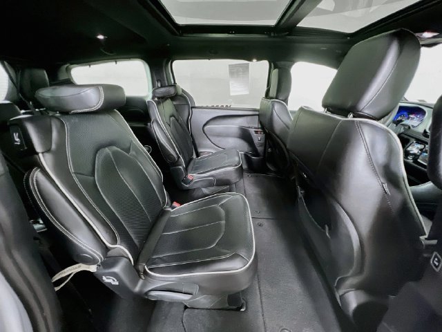 2025 Chrysler Pacifica Limited - Photo 43