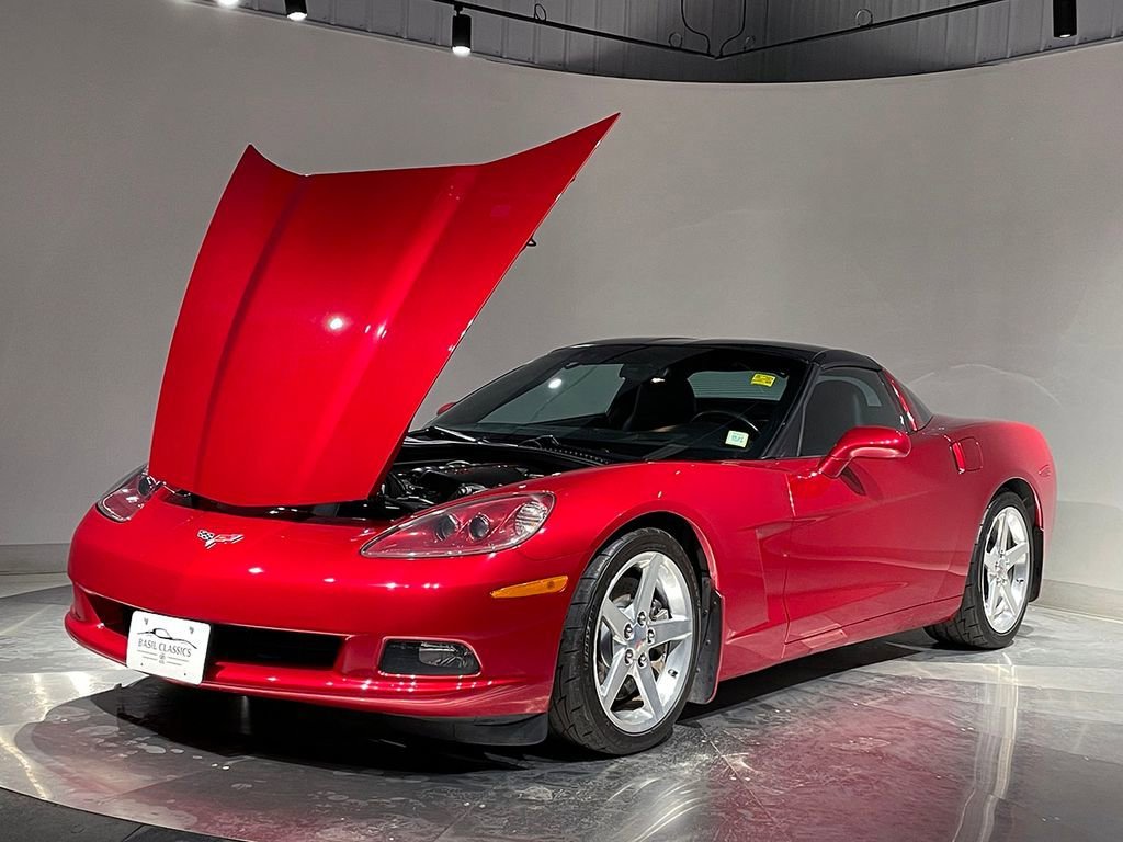 Used 2005 Magnetic Red Metallic Chevrolet NA image 27