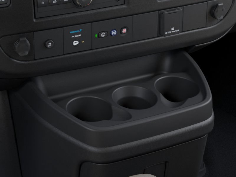 2025 GMC Savana Cargo Work Van - Photo 23