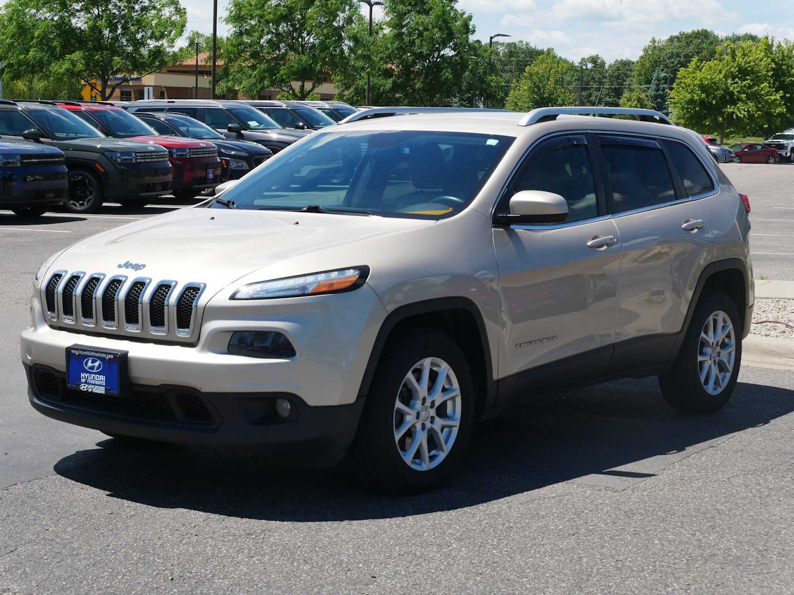 Used 2014 Jeep Cherokee Latitude with VIN 1C4PJLCS9EW297140 for sale in Mankato, Minnesota