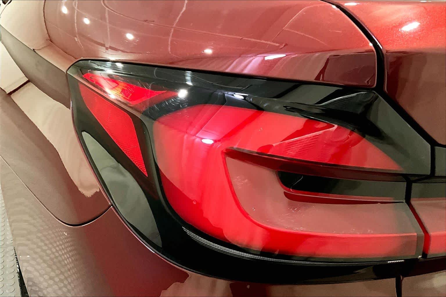 Used 2023 Aventurin Red Metallic BMW 530i xDrive image 27