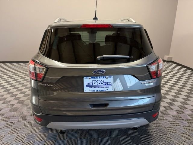 Used 2018 Magnetic Ford Titanium image 11