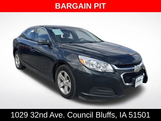 2016 Chevrolet Malibu LT FWD photo
