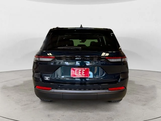 New 2027 Blue Jeep Limited image 5