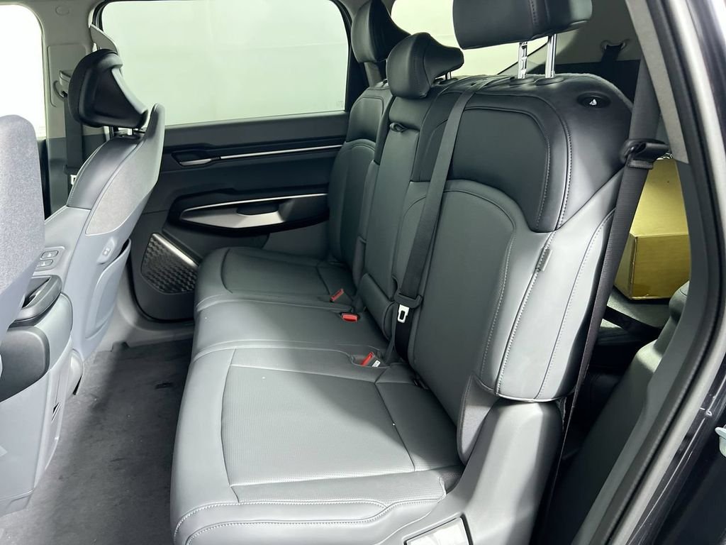New 2026 Panthera Metal Kia Light Long Range RWD image 30