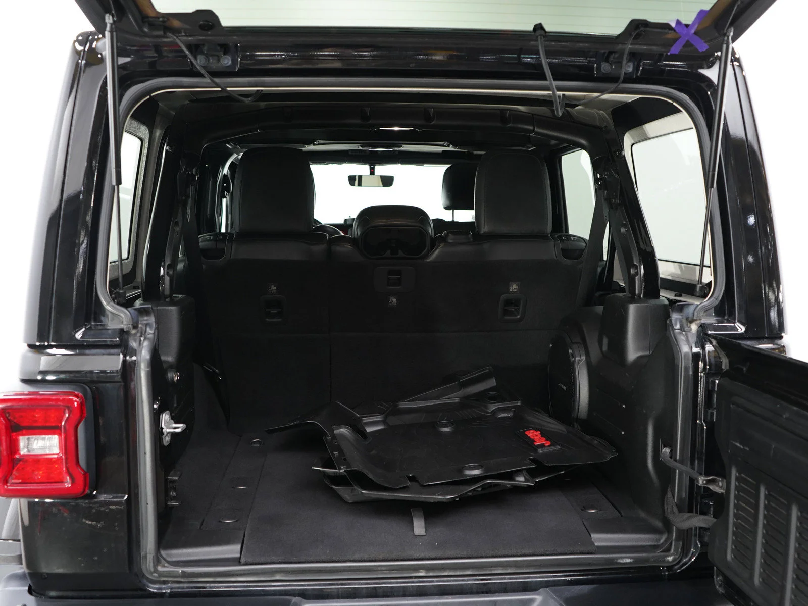 2018 Jeep All-New Wrangler Unlimited Rubicon - Photo 16