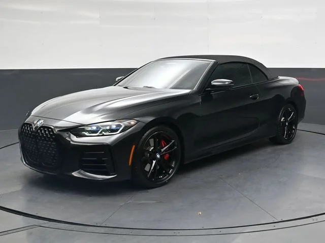 Used 2022 Black BMW M440i image 10