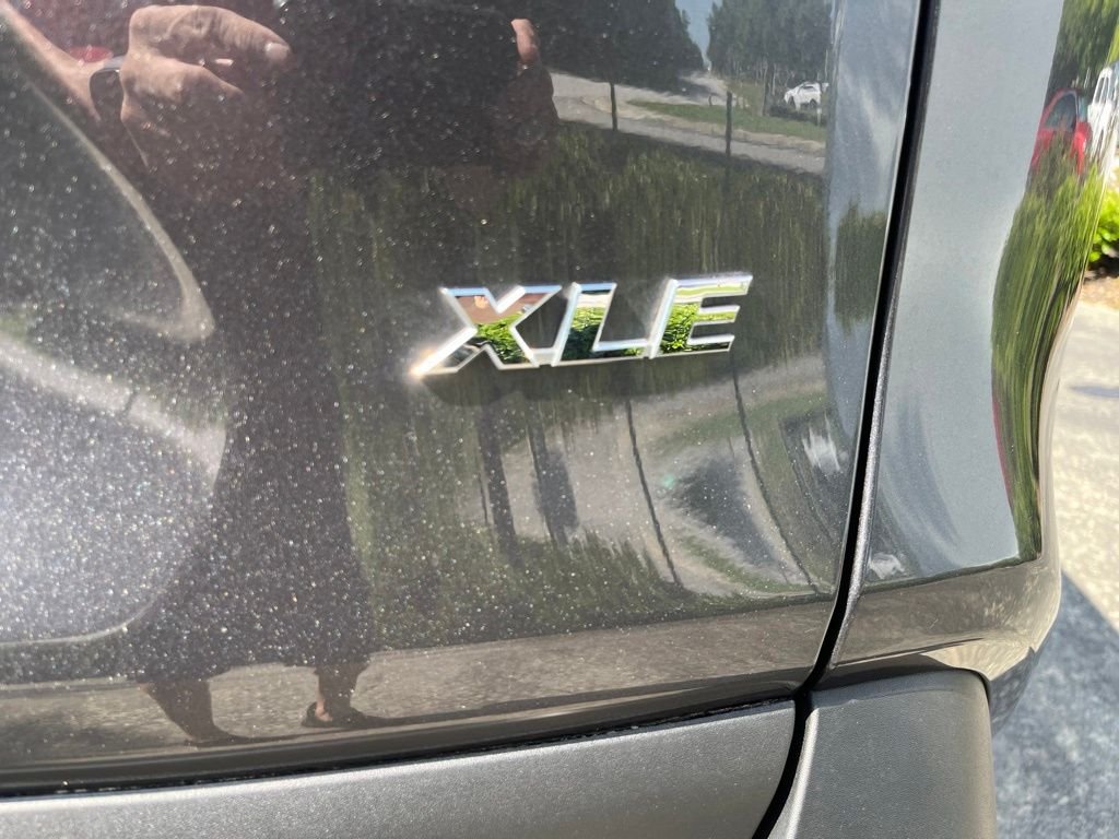 Used 2025 Gray Toyota XLE image 33