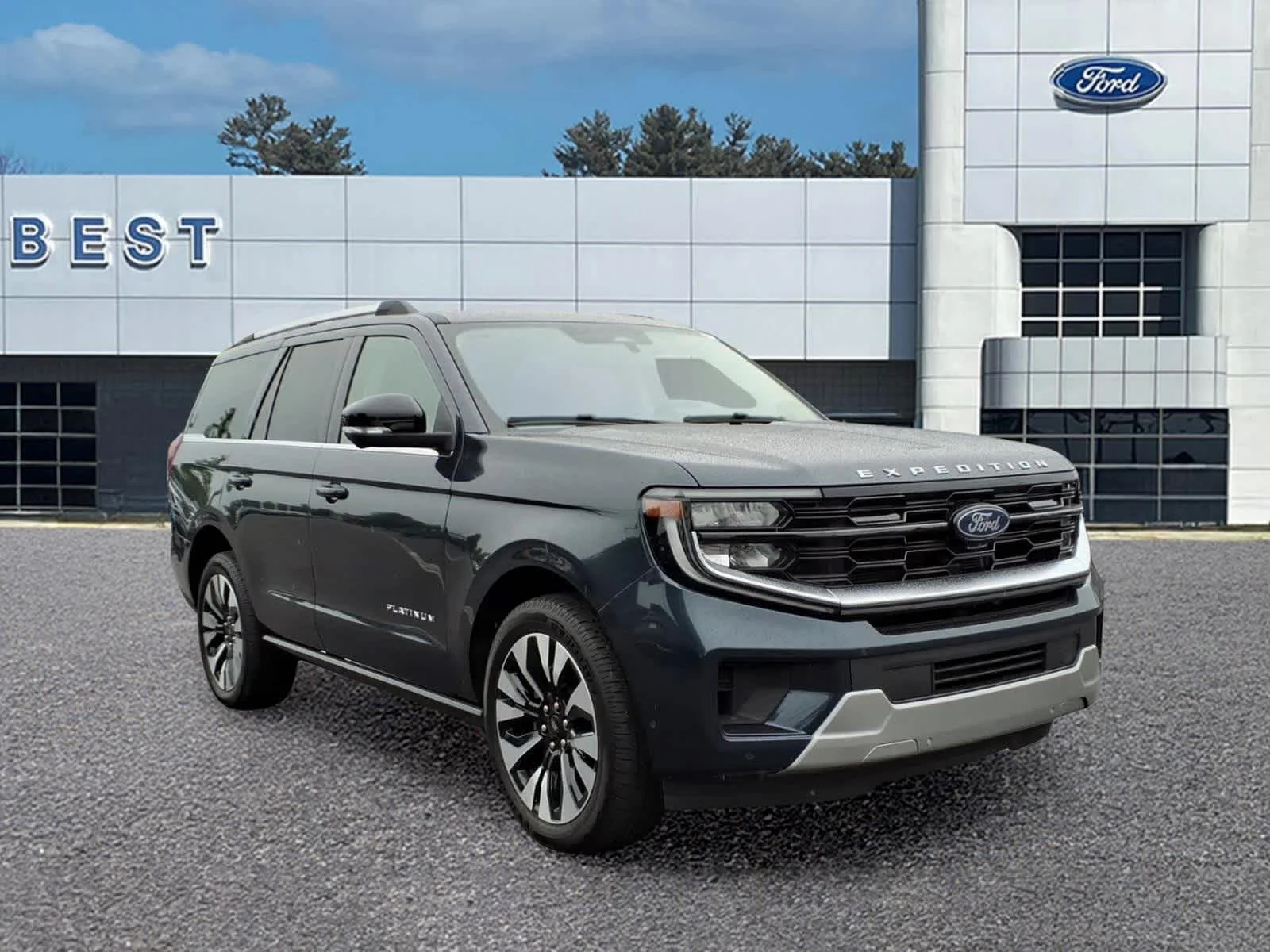 Used 2025 Stone Blue Metallic Ford Platinum image 9